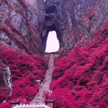 🇨🇳 GATEWAY TO HEAVEN, TIANMEN MOUNTAIN, CHINA
