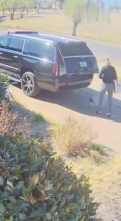 Pov: How does Coca-Cola escape? 😅