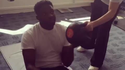 Coaching personal training level 3 demonstrating transverse abdominal exercises