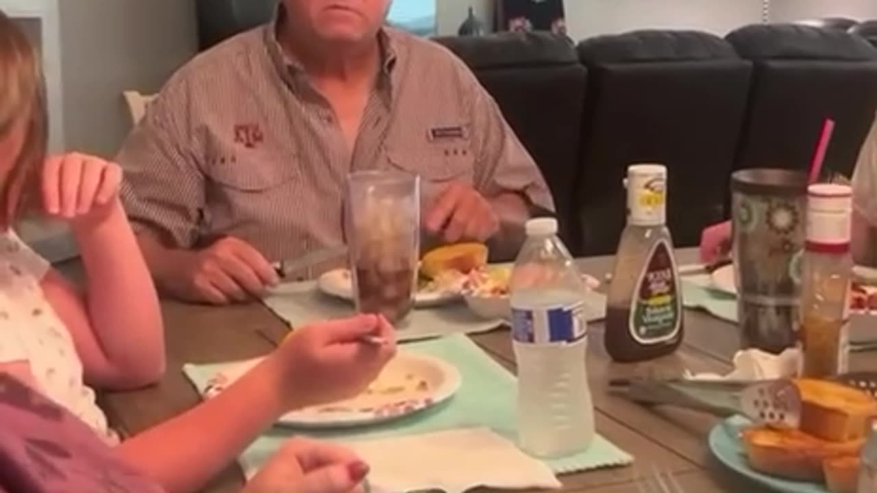 Pov: I bought a new fork on Amazon 😁