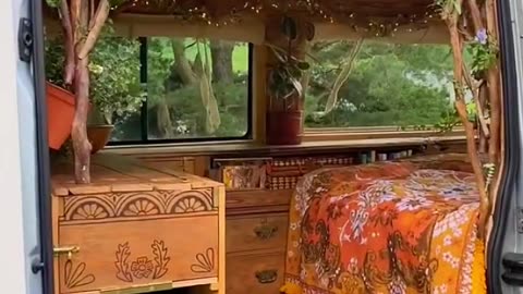 #iliveinmycar #simpleliving #camper #cheapliving #vanlife #houseless #setpower #solarsystem