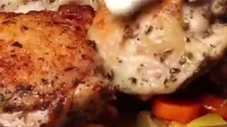 I've never eaten chicken legs like this! Simple and delicious recipe!