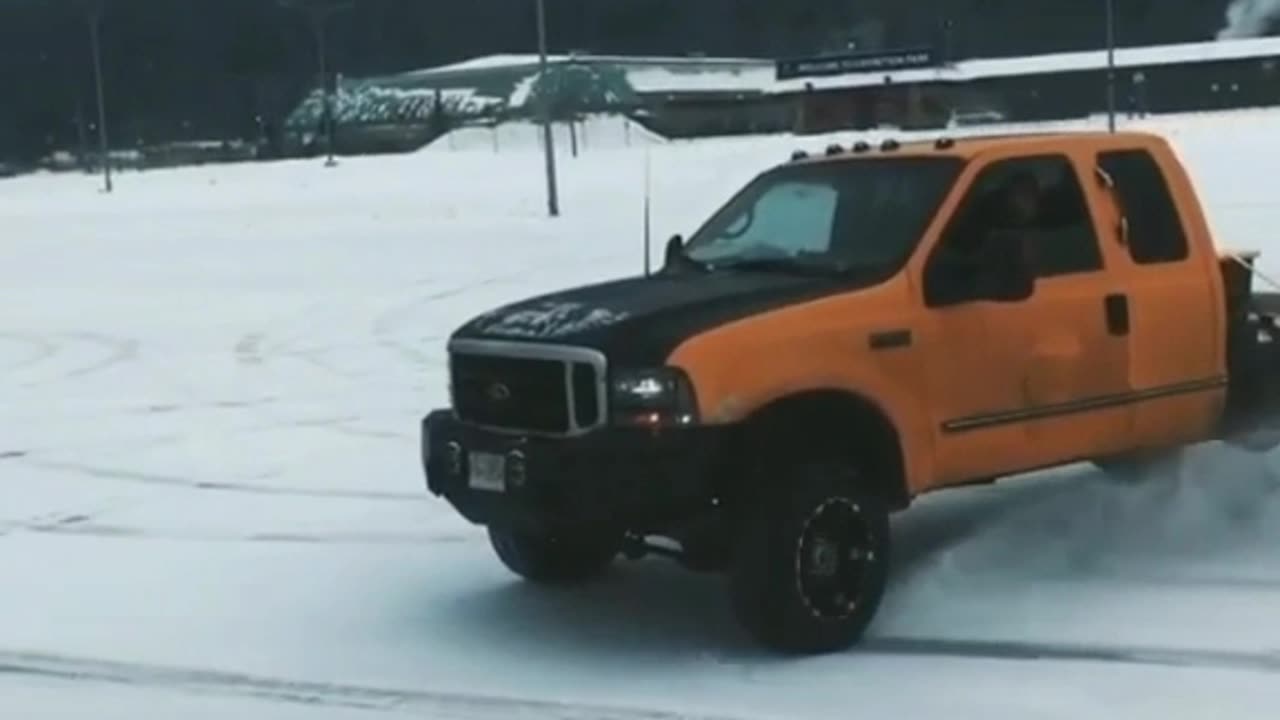 Closed course/ Drift F350 7.3 zf6 professional driver