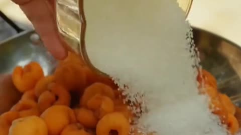 Cooking clam shrimp