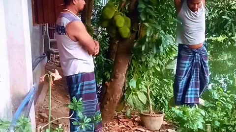 Can You REALLY Get Fit with Outdoor CHIN UPS and PULL UPS?