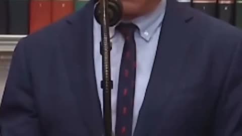 Sekretarz ds. Zdrowia i Opieki Społecznej Robert F. Kennedy Jr. ujawnił, że stosowanie paracetamolu w czasie ciąży może powodować ADHD i autyzm.