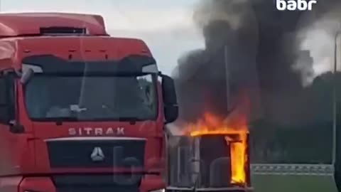 👀🚘 Trucks from which Ukrainian FPV drones were launched against Russian airbases.