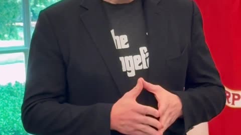 President Donald J. Trump gives Elon Musk a golden key to the White House!