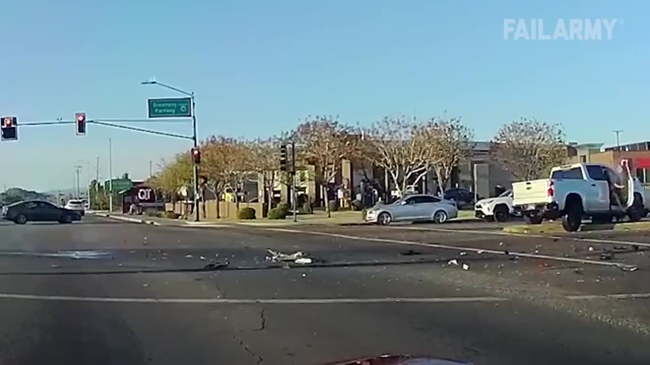 Best Fails of the Week...Fails Head On