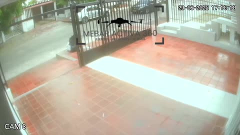 Ladrones se llevan caja fuerte con $20 millones y joyas tras forzar vivienda en el barrio Paraíso