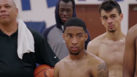 Ball In The Family S3 E15 (Blow It Up)