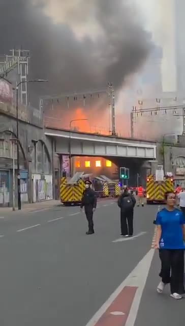 MASSIVE FIRE IN MANCHESTER