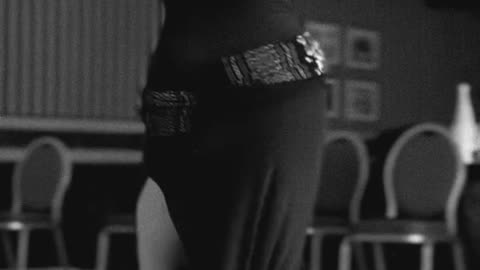 Hot Dance...