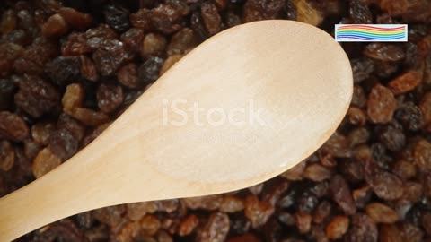 Why Raisins Are a Superfood | Shocking Benefits of Kishmish You Didn't Know!