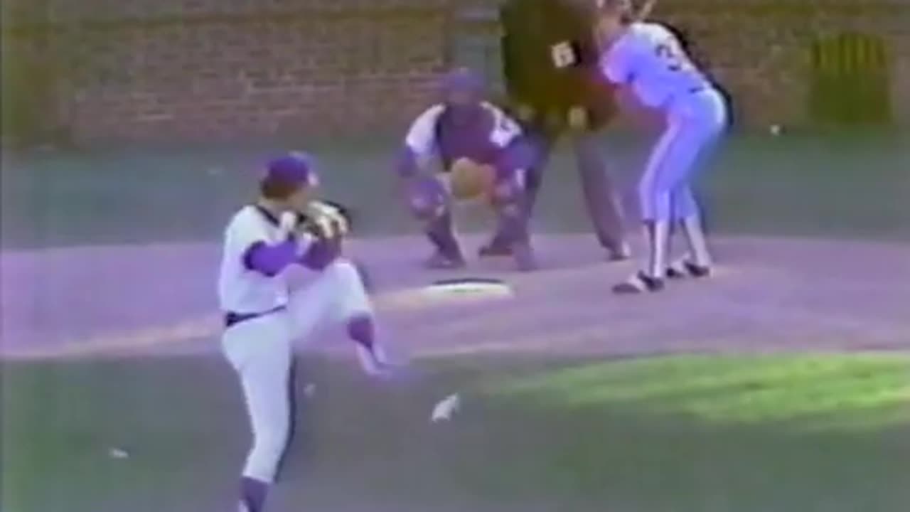 Ryne Sandberg First MLB Hit is at Wrigley Field Sept 1981 as a Philadelphia Philly