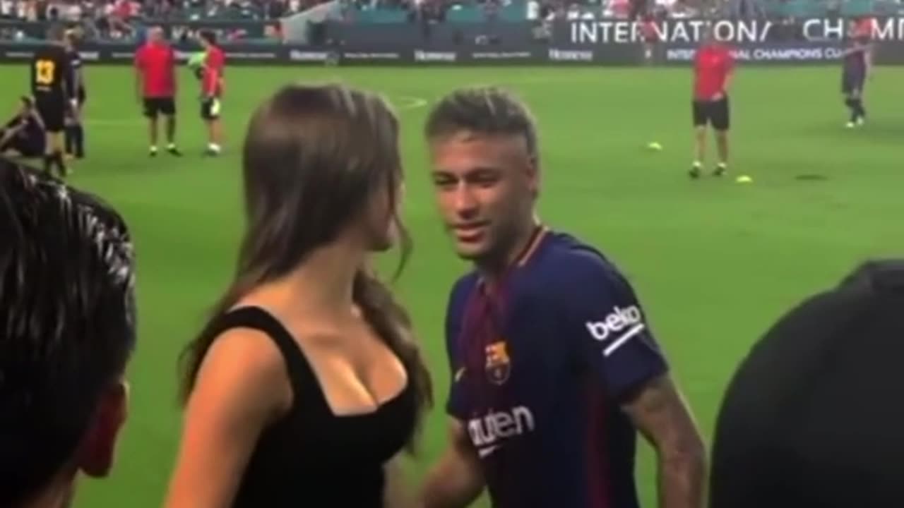 When neymar fell in love with amanda cerny 😍 #neymar#edits#neymarjr#neymaredit#amand