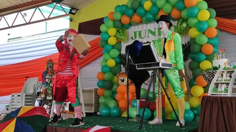 Magic and Balancing Show