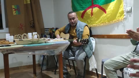 احتفال بالسنة الامازيغية الجديدة 2976 جمعية ماسينيسا طنجة وصلة غنائية الفنان أفلاح أريف أريف