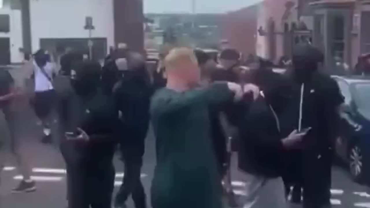 ABSOLUTE CHAOS in London
