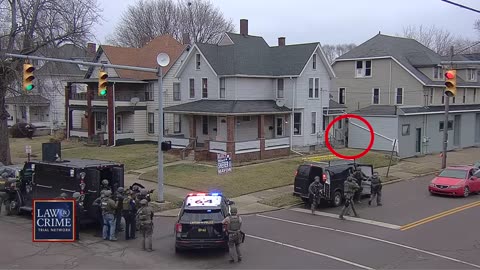 Murder Suspect Flees Heavily Armed SWAT Team in Daring Escape Attempt