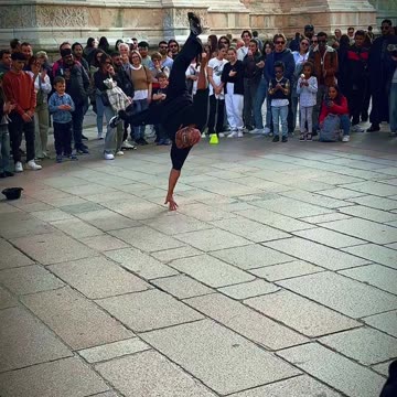 fascinating people’s: powerful hands/street performance #streetporformence #fasinatingpeaple #shorts