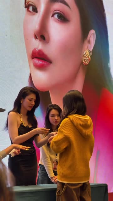 #BlankTheSeries #Faye #Yoko #FayeMalisorn #Entertainment #funny #comedy #viral #Shorts #Trend