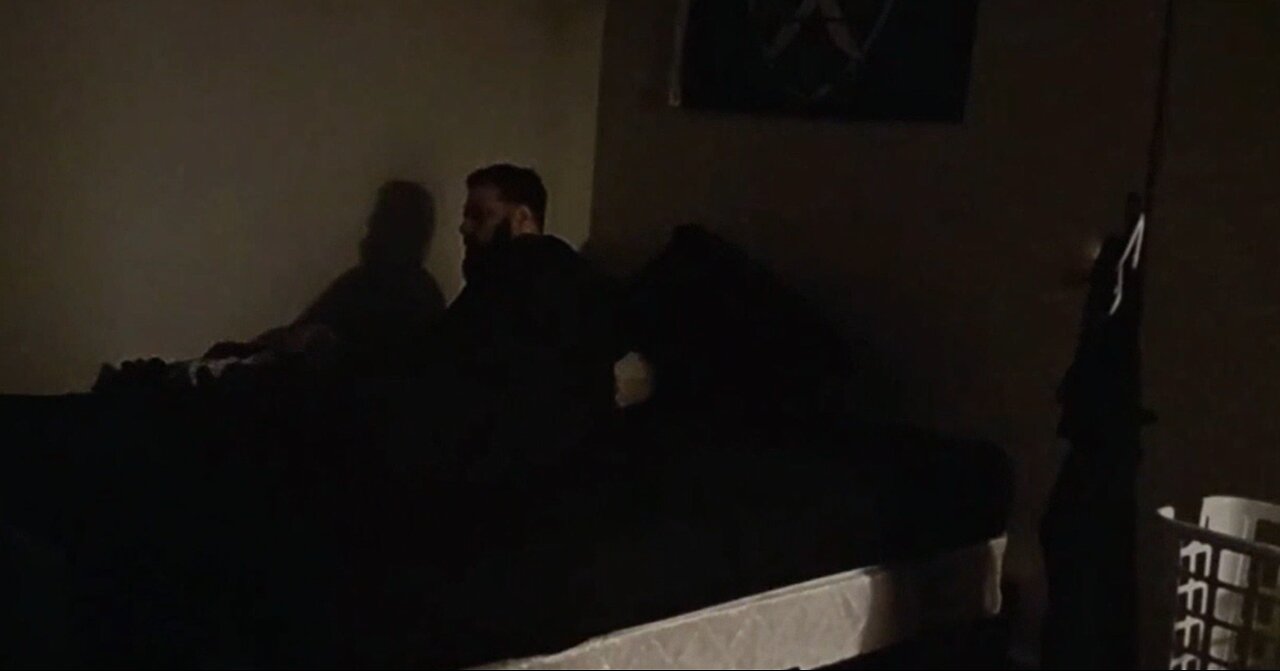IP2 Stories - OG Geezer Visited By The Jakes Cause Of Callers