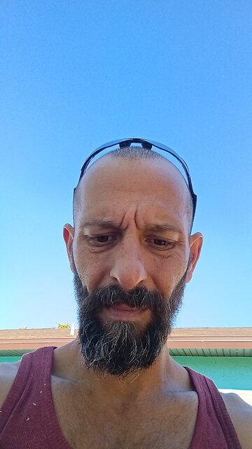 Elon musk is a communist AI now runs the exit Twitter