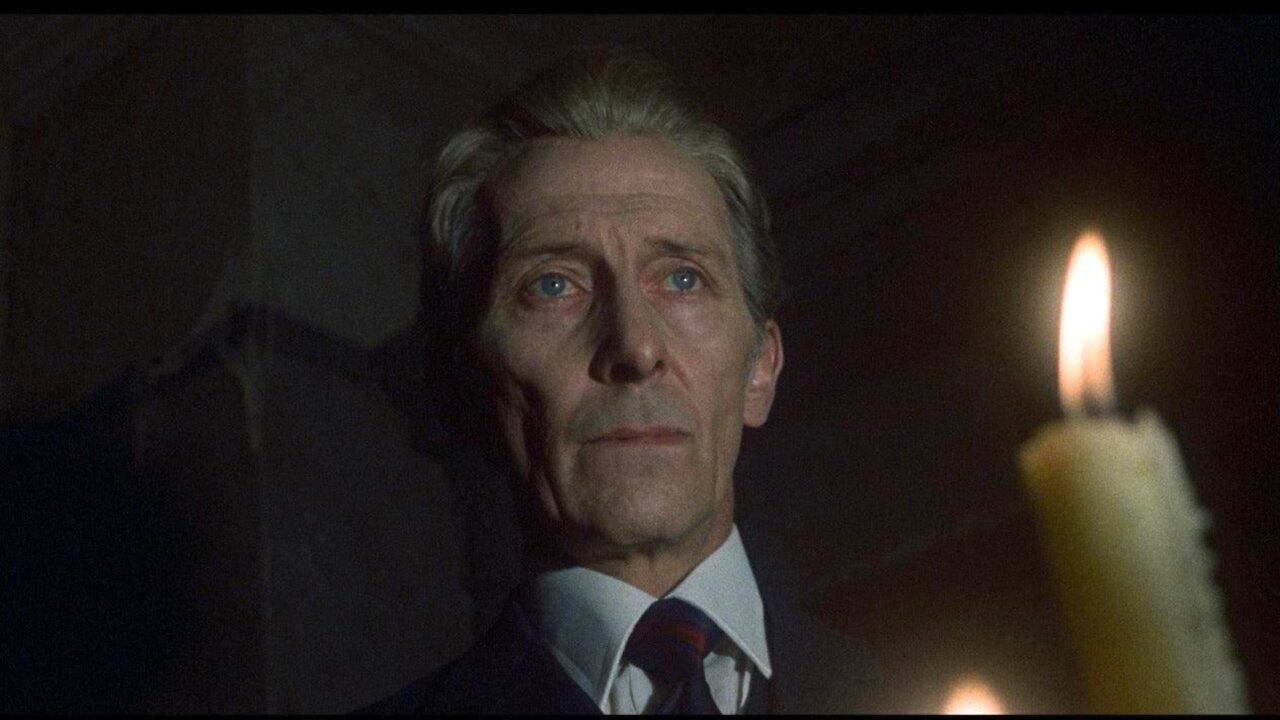 Asylum 1972-Peter Cushing-IMDB 6.5/10