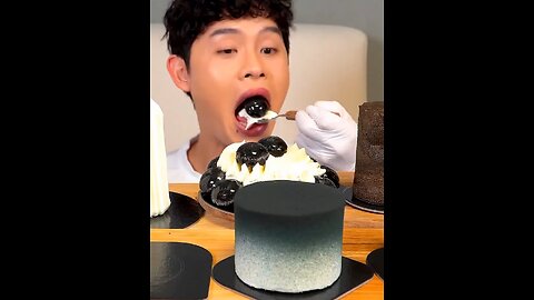 Black and white chocolate dessert mukbang