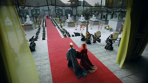 The prince refuses to marry the ugly princess, but regrets it when she removes her mask.