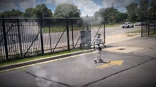 Robot🤖Zion👀In🏃‍♂️Action👉Detroit 7 Mile👉Robot🤖Battle🦾Event⚠️INCOMING⚠️