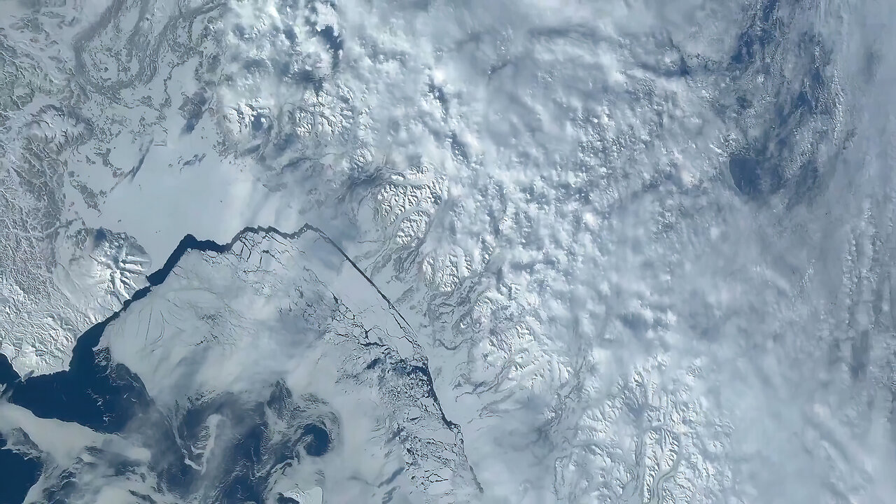 April 2, 2025: here is the video summary of the second day of the FRAM2 mission.