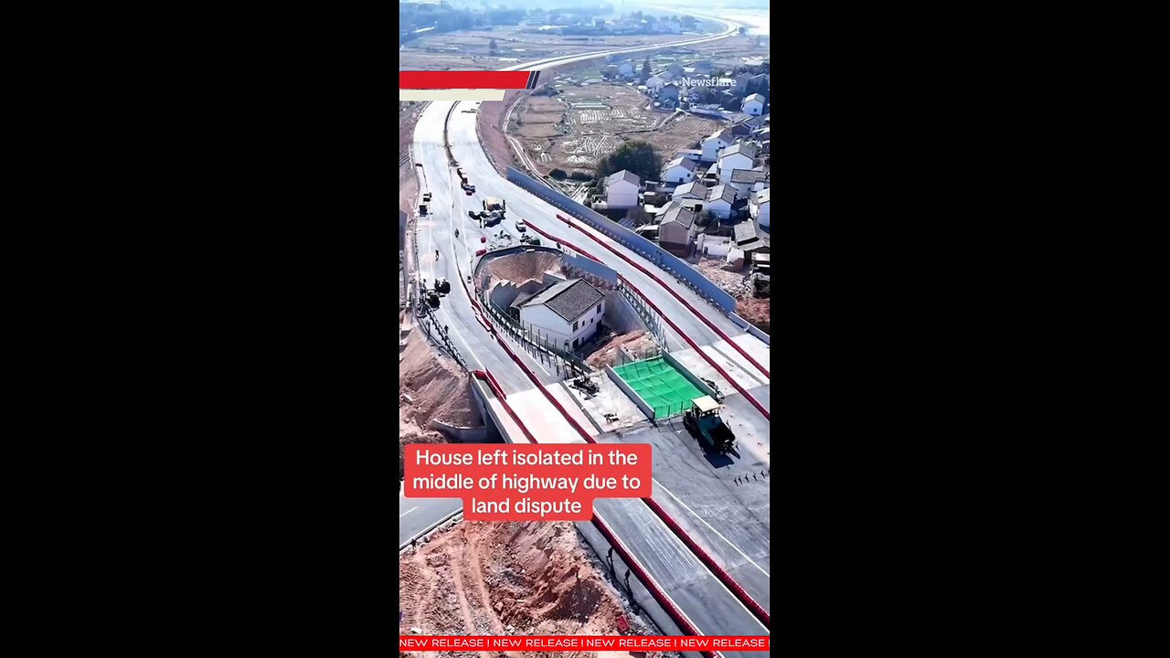 Man’s house left on China highway after rejecting payout. Built around it! #japdmedia #China
