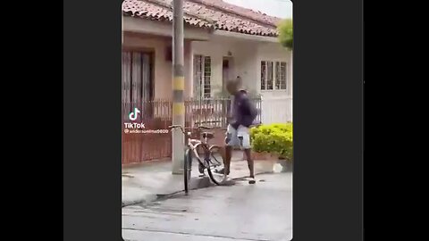 Bait Bike Bites Bad Boys - Thall Shalt Not Steal Or You Shall Not Be Able To Recline Normally 😳😆