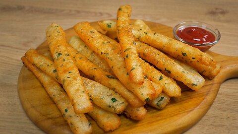 How To Make Crispy French Fries At Home! Super Easy Potato Recipe