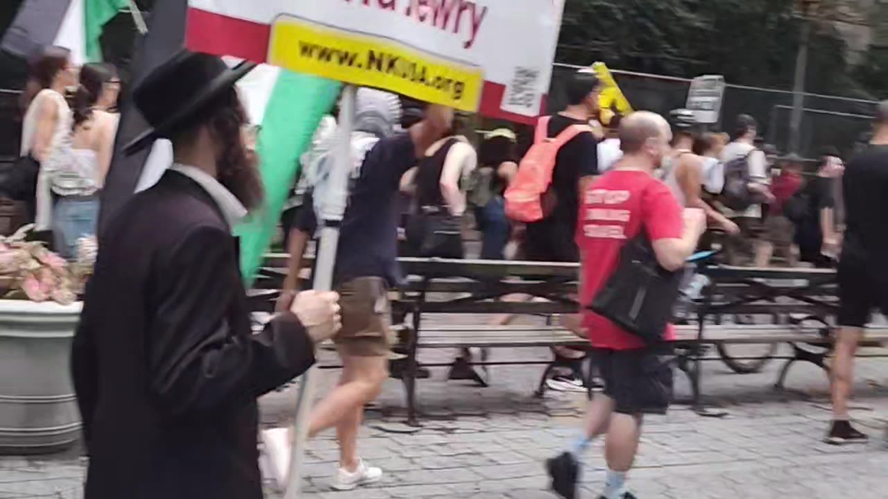 Israel-USA are starving, killing journalists in Gaza, Palestine.