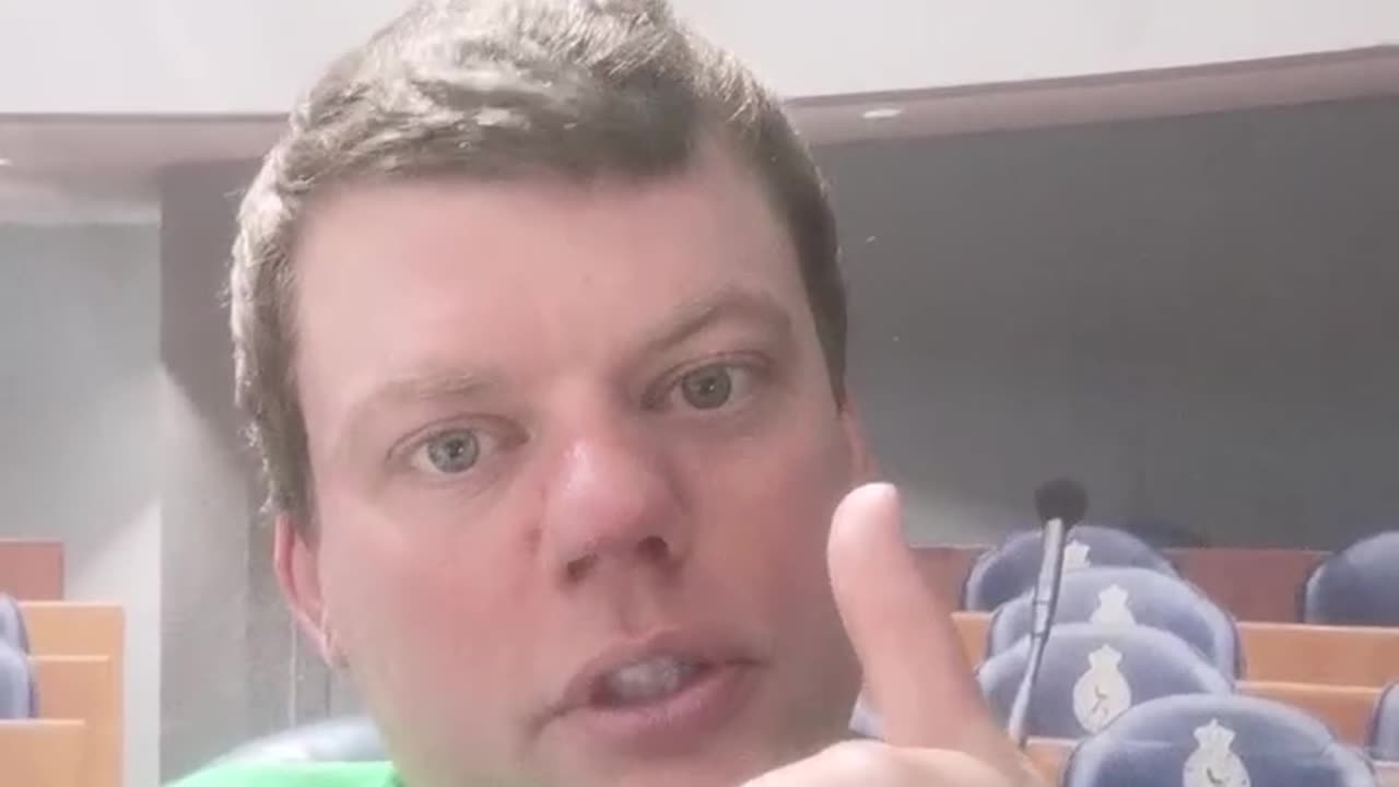 MAX VAN DEN BERG IS VANAF 25 MAART 2025 BEVRIJD VAN TIRANNIE, HOERA 🕊