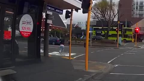 Wind Gusts Up To 28 Meters Per Second, New Zealand