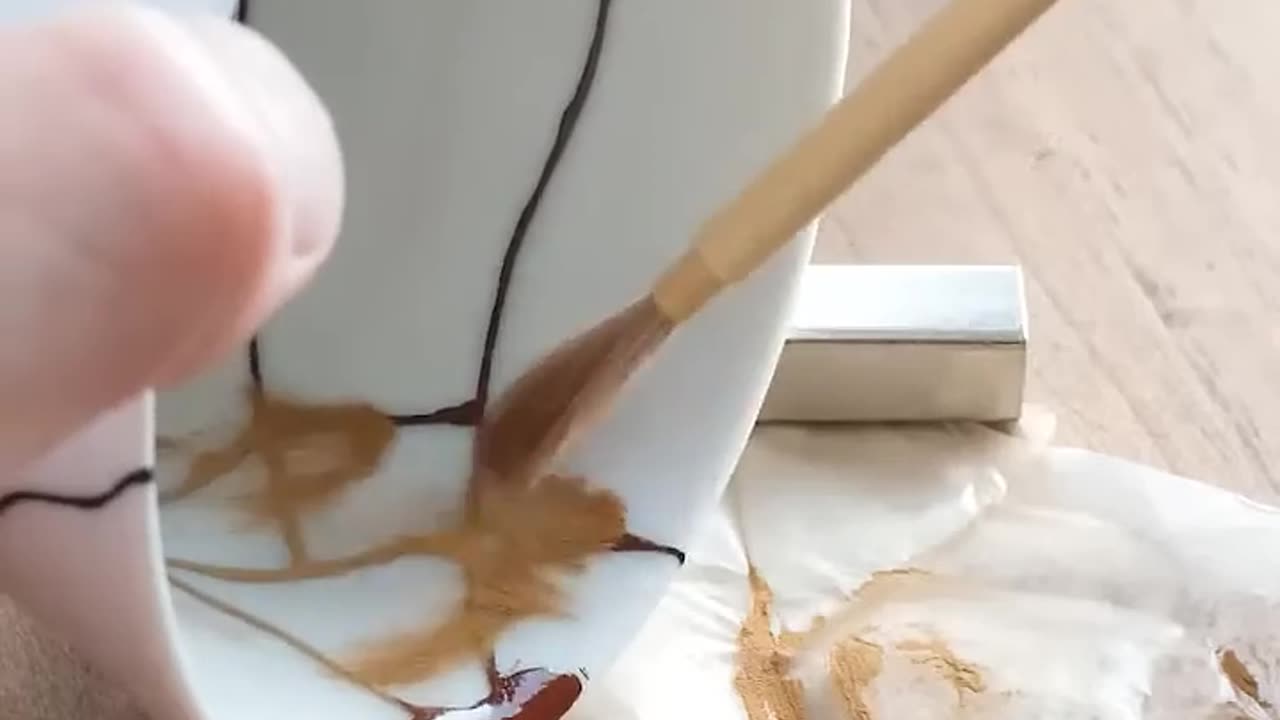 🤯✨ Discover the Ancient Art of Kintsugi Repair! | FeedMyCuriosity