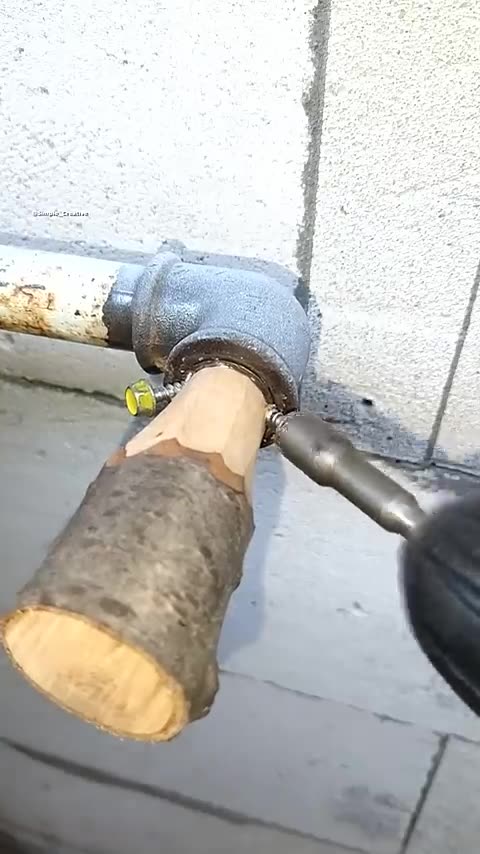 Great DIY Plumbing Idea! How to Remove Broken Faucet Threads from a Pipe