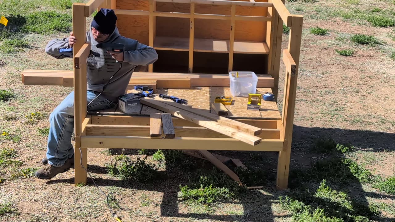 Chicken coop build pt.3