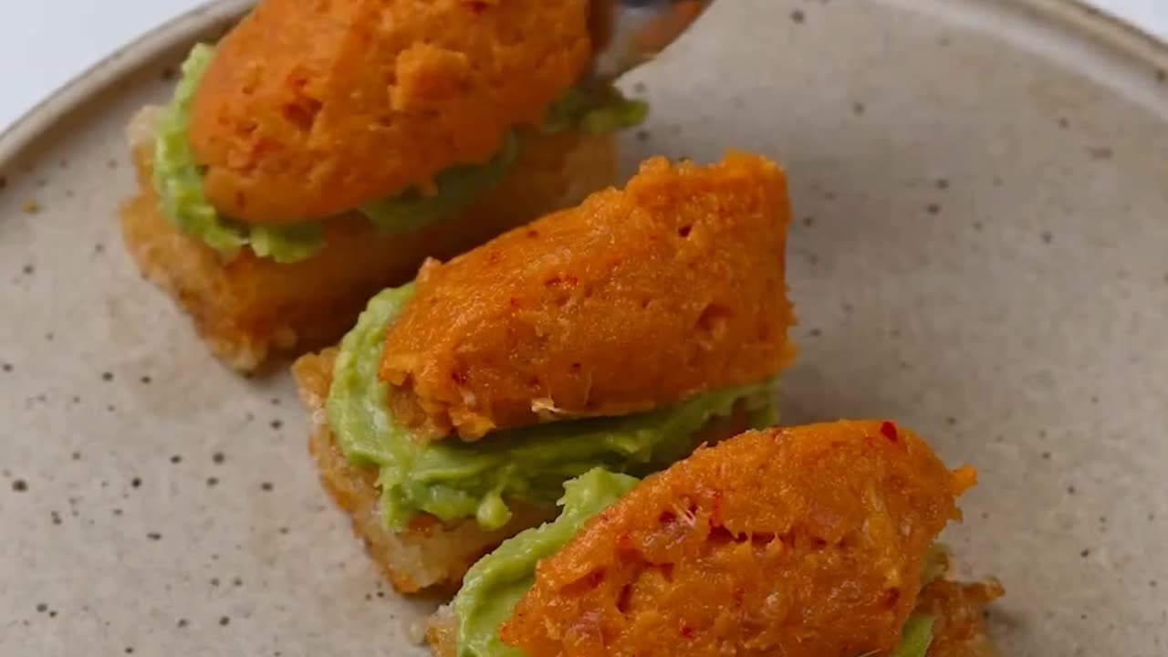 Spicy tuna crispy rice