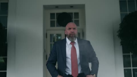 WHITE HOUSE X @TRIPLEH