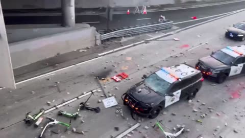 The rioters in Lose Angeles have no love for AMERICA
