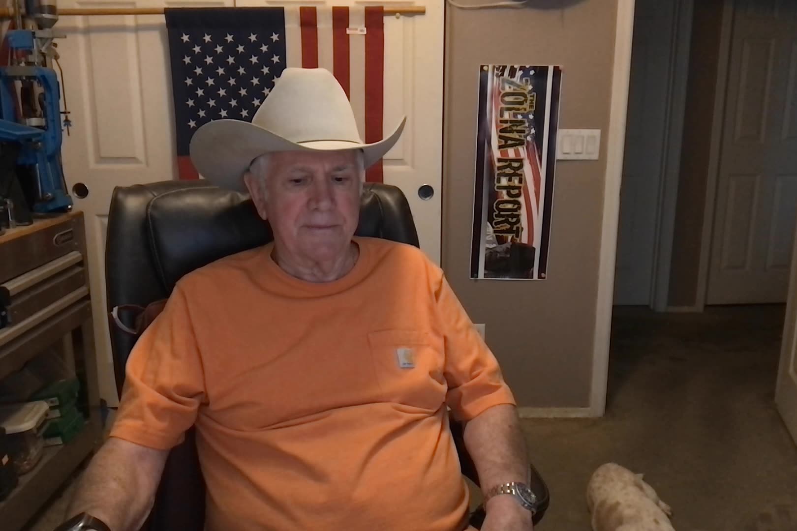 Undeniable Proof That Trump Is Unable To Read!