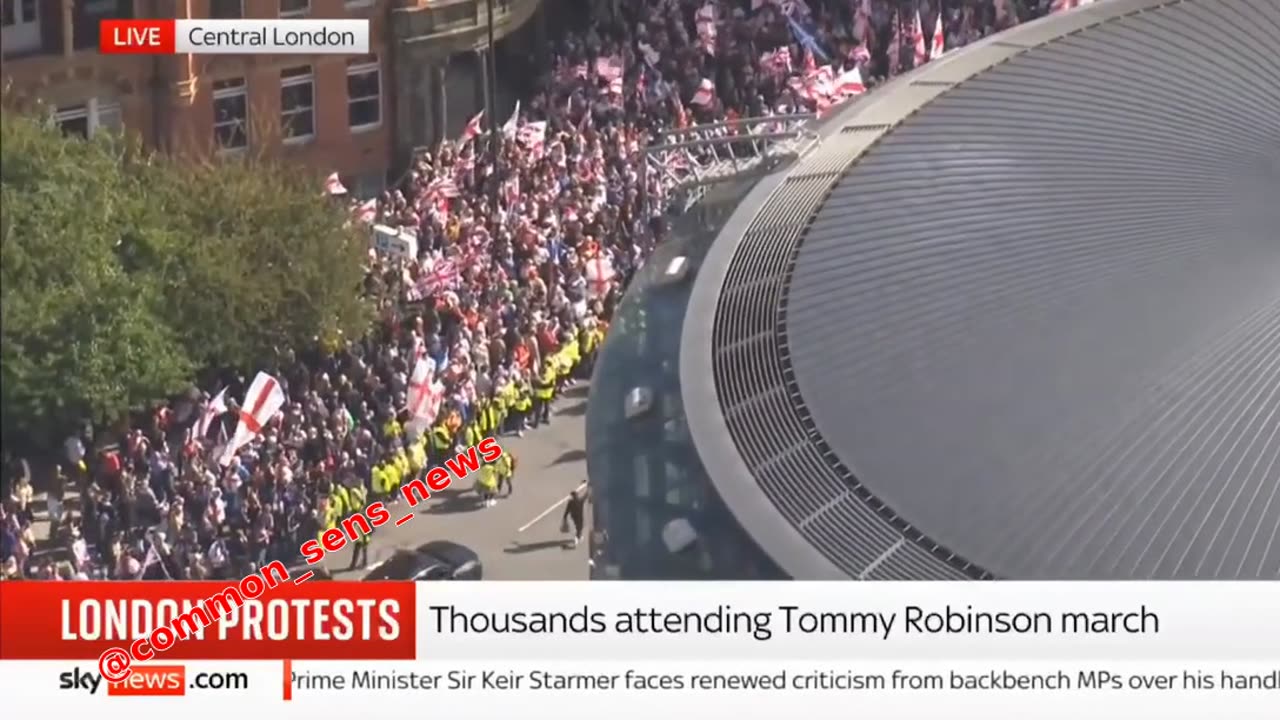 Tens of thousands of people are participating in London in the right-wing rally "Unite the Kingdom" led by far-right activist Tommy Robinson. | * Robinson is an Israeli Agent