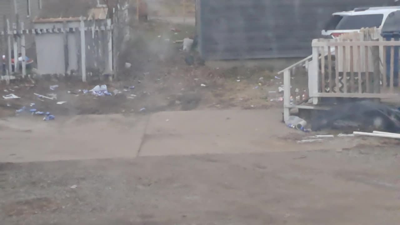 My house next door 25+ illegal immigrants