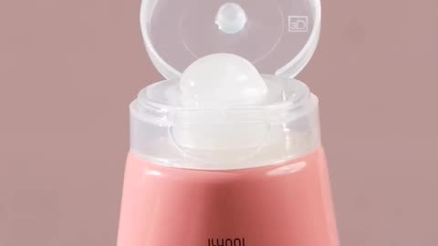 Exfoliating Face Wash for Deep Cleansing and Glowing Skin