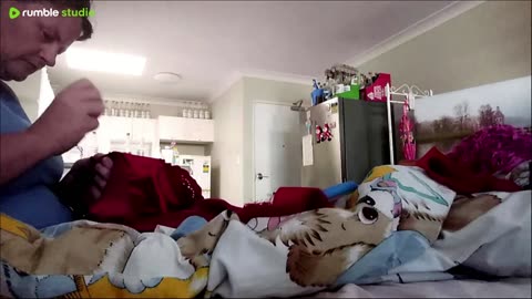 Polly Chat n Derek J remainder video